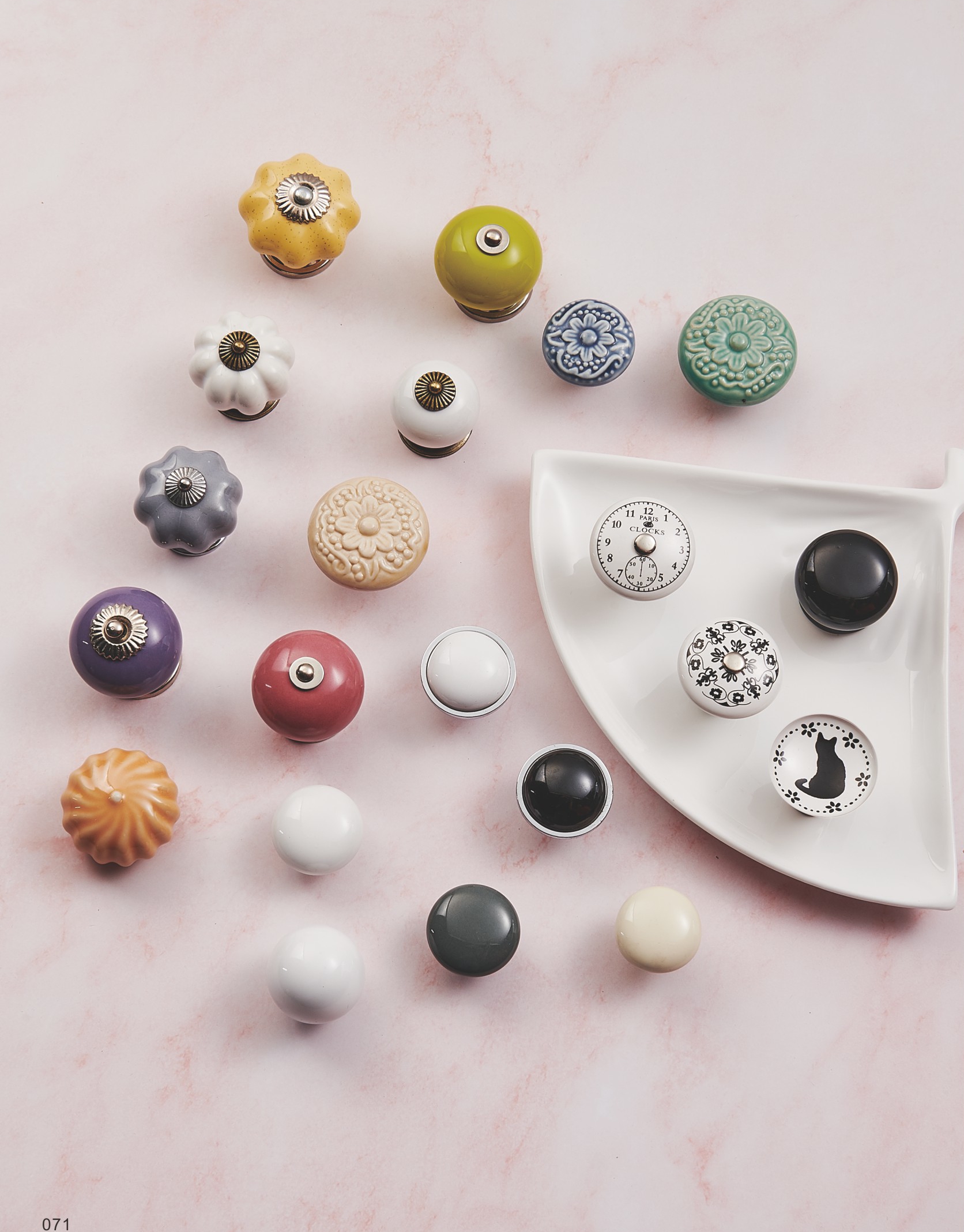 ceramic knobs