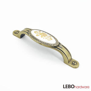 Retro style   Classic  Ceramic Porcelain Cabinet Pulls Door  Drawer Dresser  Furniture Handles   