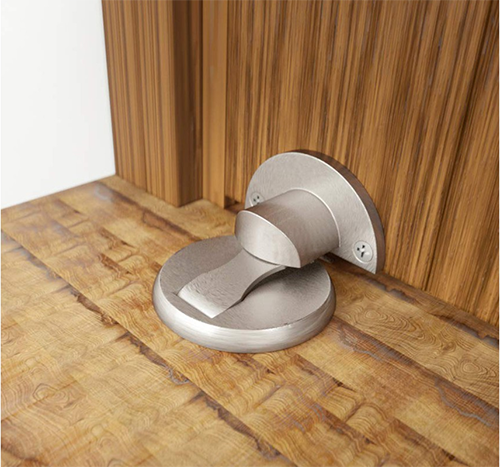 94.hinge mounted door stopper