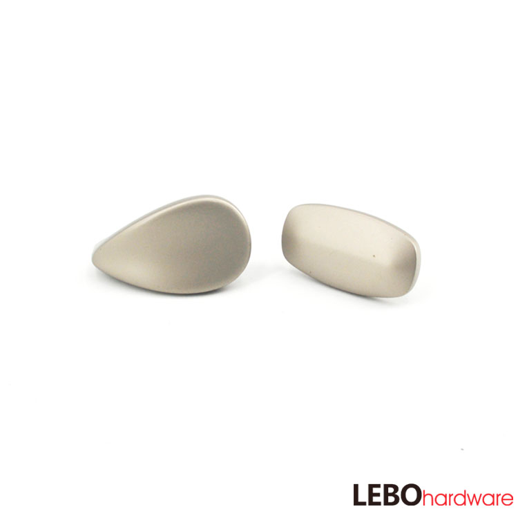 Nordic  simple modern  style   Zamak  Furniture knob  Cabinet Pull  in 2022