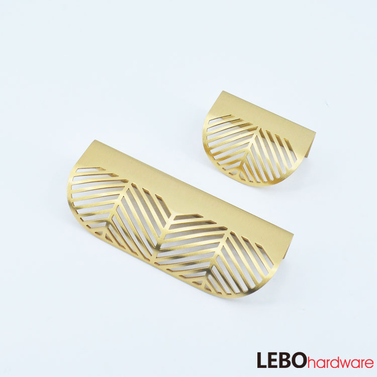 Luxury leaf design   Brass  Furniture knob  Cabinet Pull