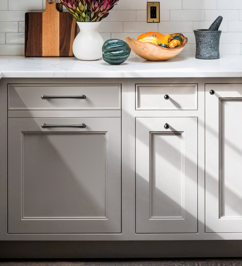 cabinet knobs and pulls-4