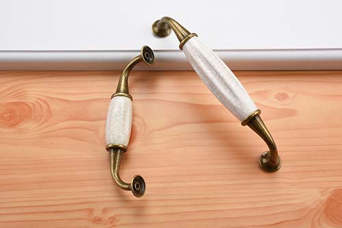 2-2-aluminum gate handle