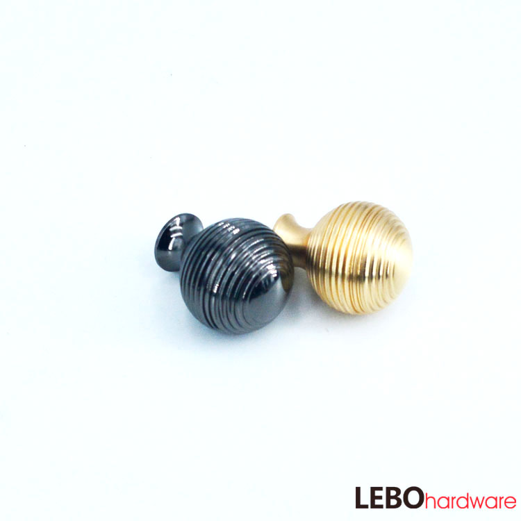 Nordic  simple modern  style  ball shape   Zamak  Furniture knob  Cabinet Pull  in 2022